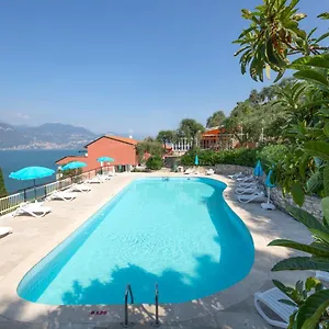 Castelli Aparthotel Brenzone sul Garda